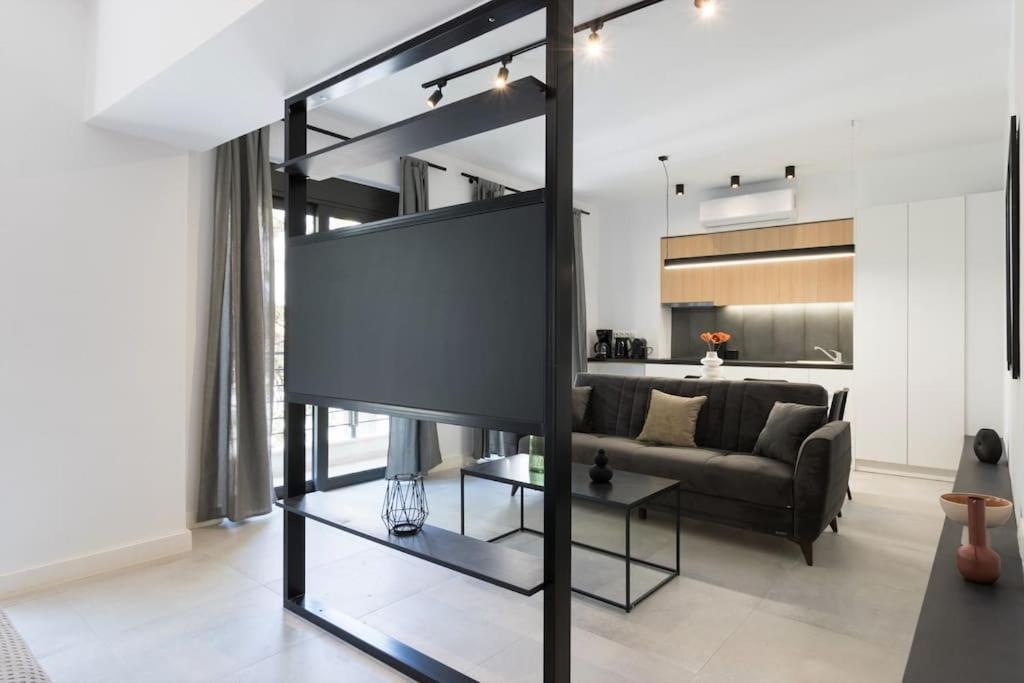 Apartment Academy Elegant #201 *